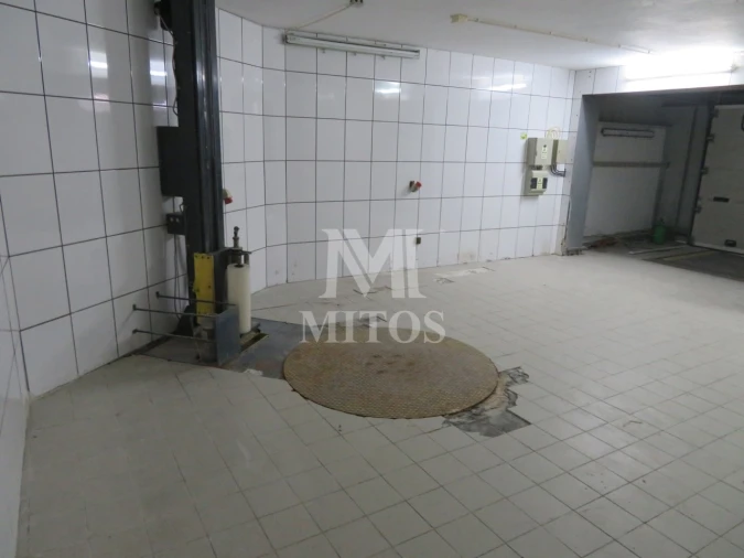 Armazém para Venda em Antas Foto 31