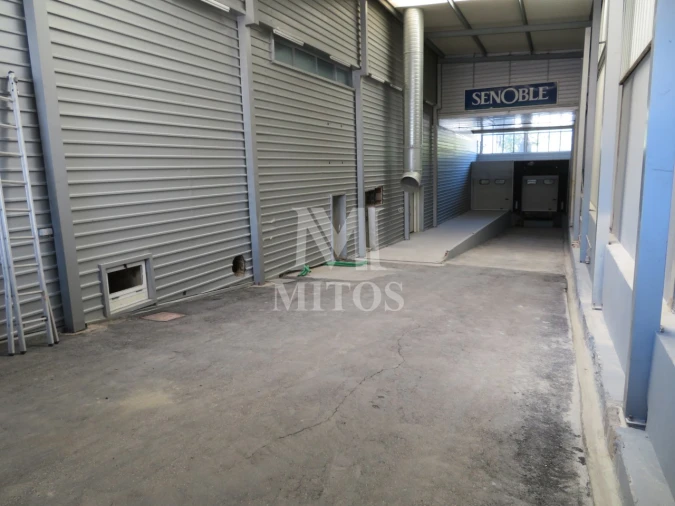 Armazém para Venda em Antas Foto 33