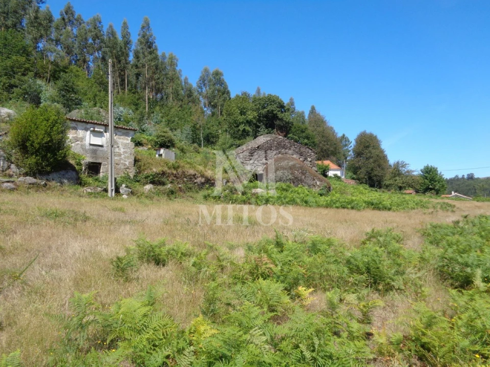 Moradia T3 para Venda em Padornelo Foto 17