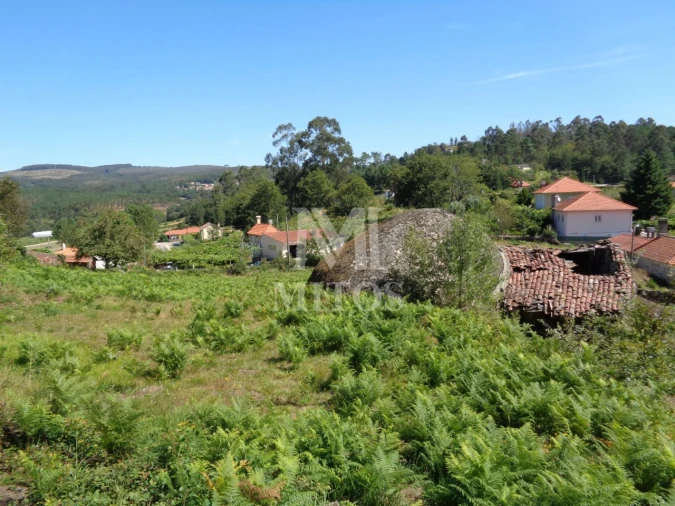 Moradia T3 para Venda em Padornelo Foto 16