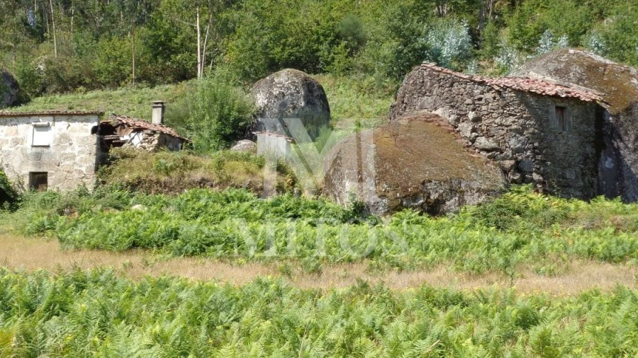 Moradia T3 para Venda em Padornelo