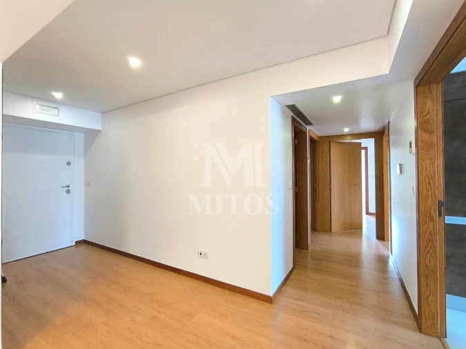 Apartamento T3 para Venda em São Vitor (Braga) Foto 7