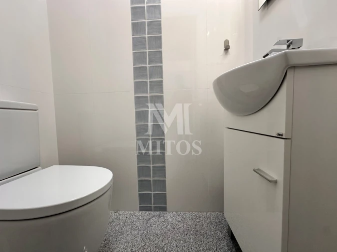 Apartamento T3 para Arrendamento em Santa Maria Maior e Monserrate e Meadela Foto 8