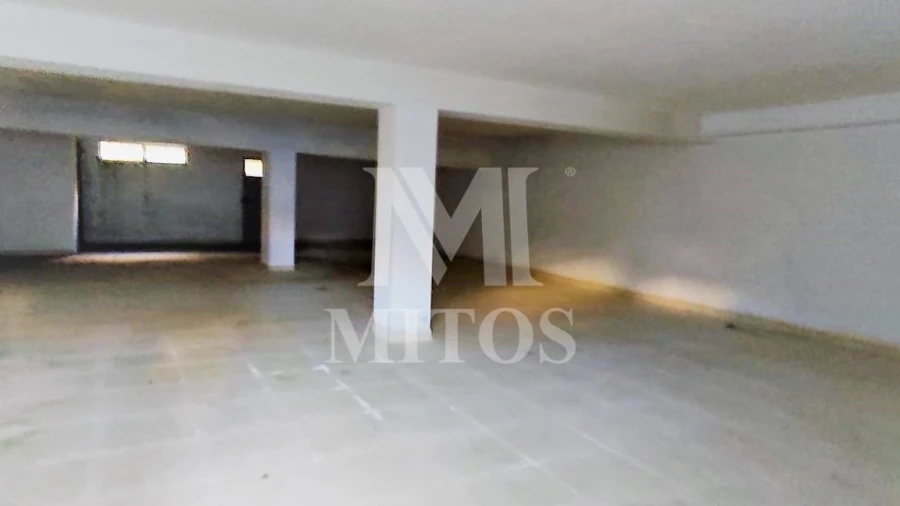 Armazém para Venda em Carreço