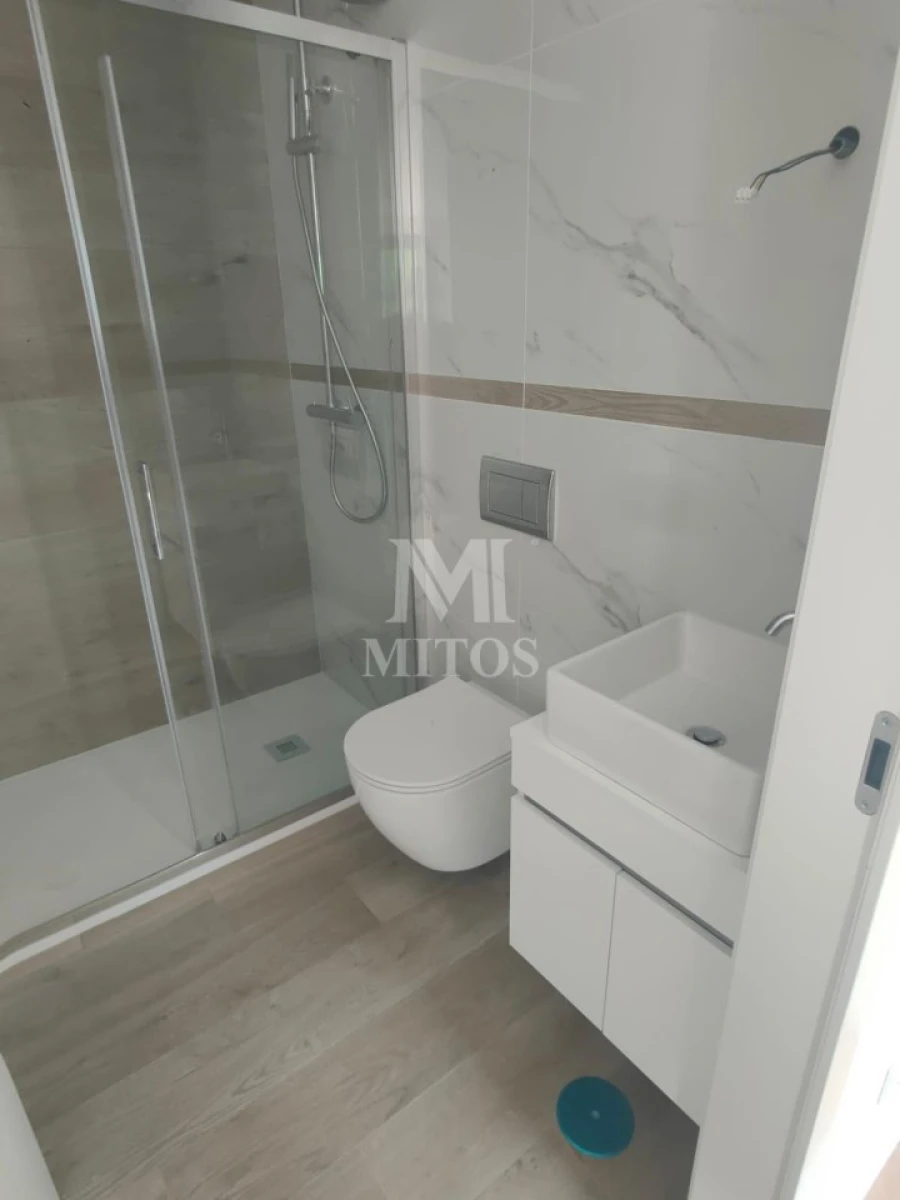 Apartamento T2 para Arrendamento em Darque Foto 7