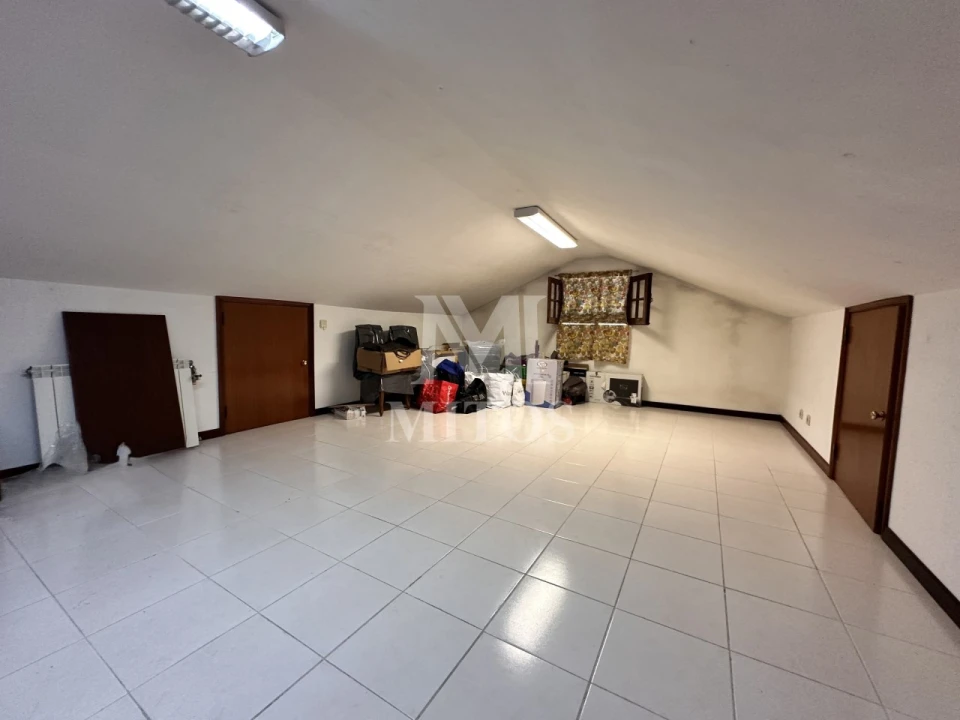 Moradia T3 para Venda em Vila Nova de Anha Foto 20