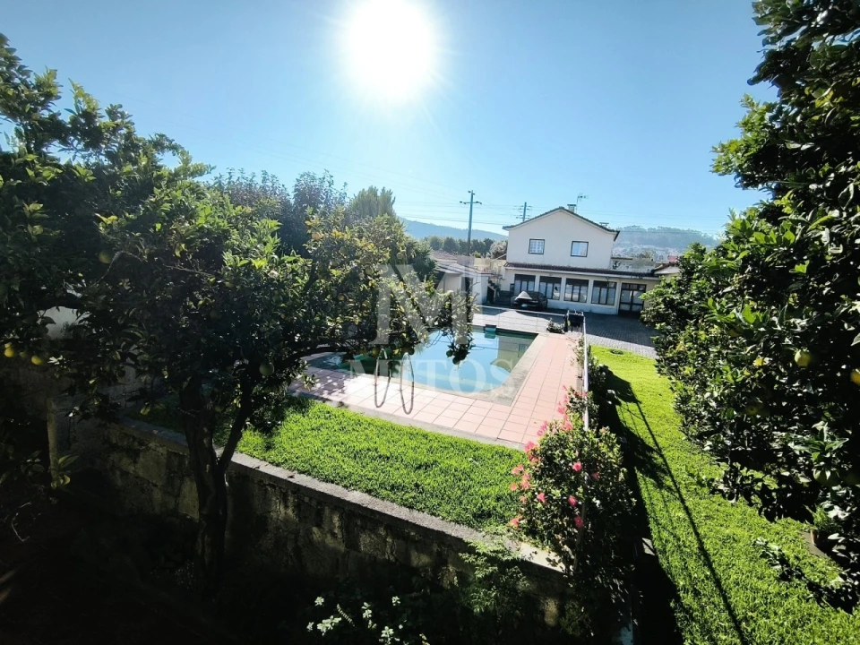 Moradia T4 para Venda em Vila Franca Foto 19