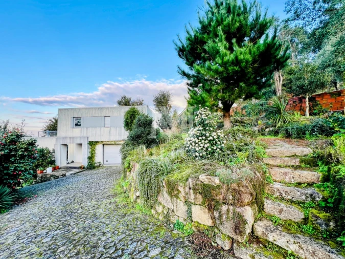 Moradia T4 para Venda em Reboreda e Nogueira Foto 37