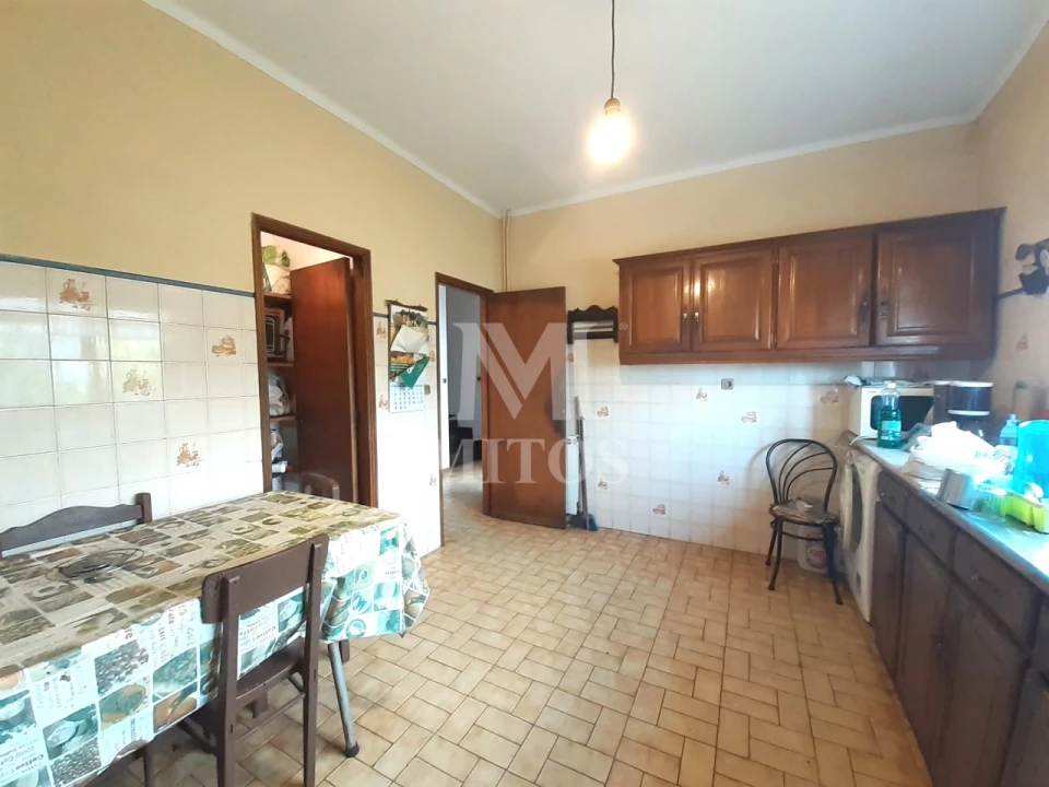 Moradia T4 para Venda em Santa Marta de Portuzelo Foto 3