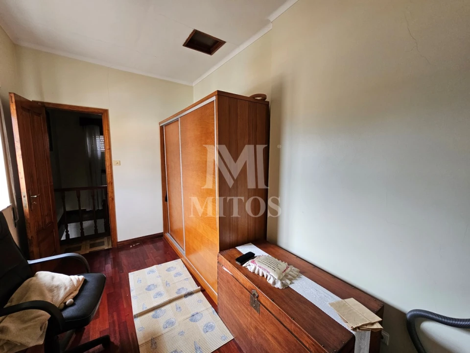 Moradia T3 para Venda em Cardielos e Serreleis Foto 9