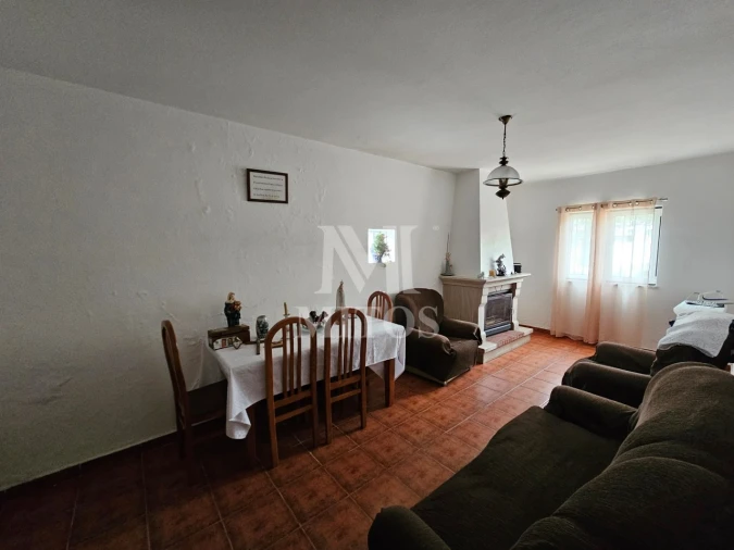 Moradia T3 para Venda em Cardielos e Serreleis Foto 7