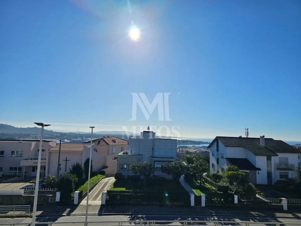 Moradia T4 para Venda em Santa Maria Maior e Monserrate e Meadela Foto 4