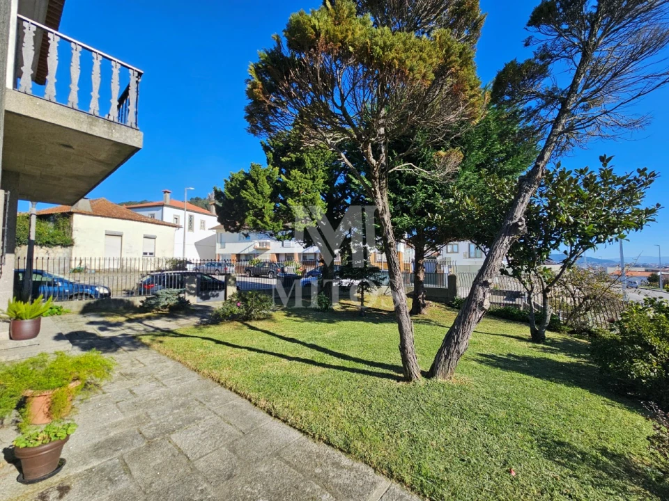 Moradia T4 para Venda em Santa Maria Maior e Monserrate e Meadela Foto 31