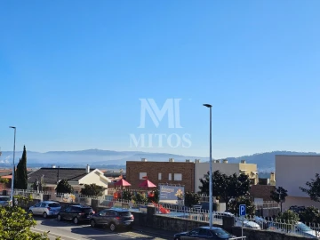 Moradia T4 para Venda em Santa Maria Maior e Monserrate e Meadela