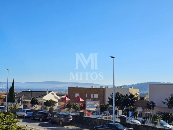 Moradia T4 para Venda em Santa Maria Maior e Monserrate e Meadela Foto 5