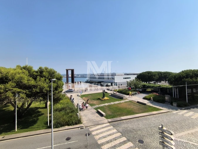 Apartamento T2 para Arrendamento em Santa Maria Maior e Monserrate e Meadela Foto 1