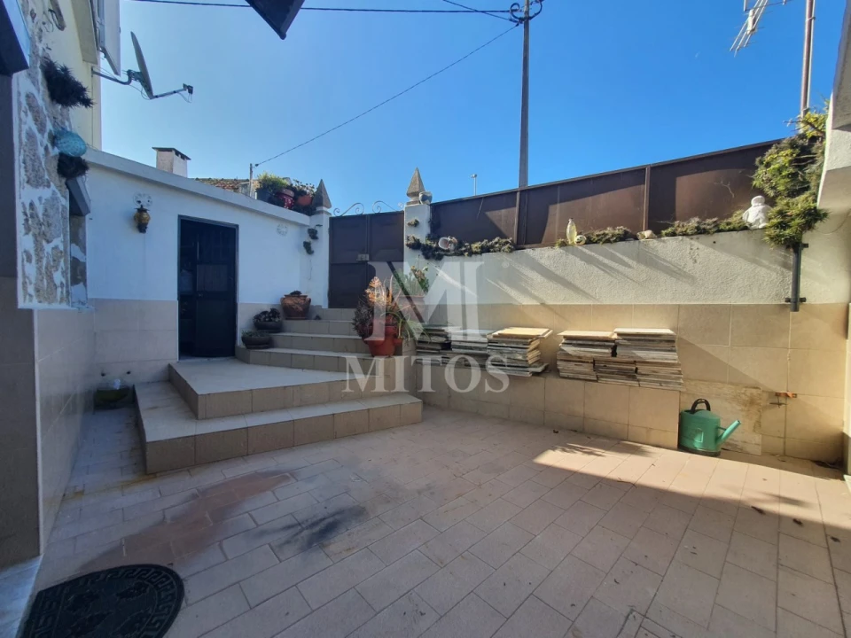 Apartamento T1 para Venda em Areosa Foto 1