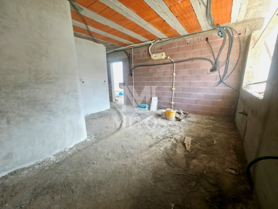 Moradia T3 para Venda em Correlhã Foto 4