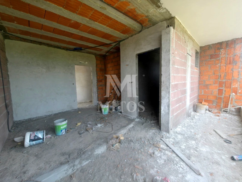 Moradia T3 para Venda em Correlhã Foto 12