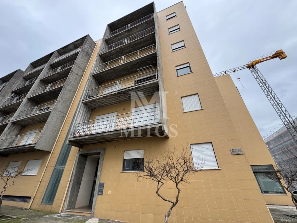 Apartamento T2 para Arrendamento em Santa Maria Maior e Monserrate e Meadela Foto 16
