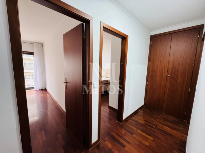 Apartamento T2 para Arrendamento em Santa Maria Maior e Monserrate e Meadela Foto 8