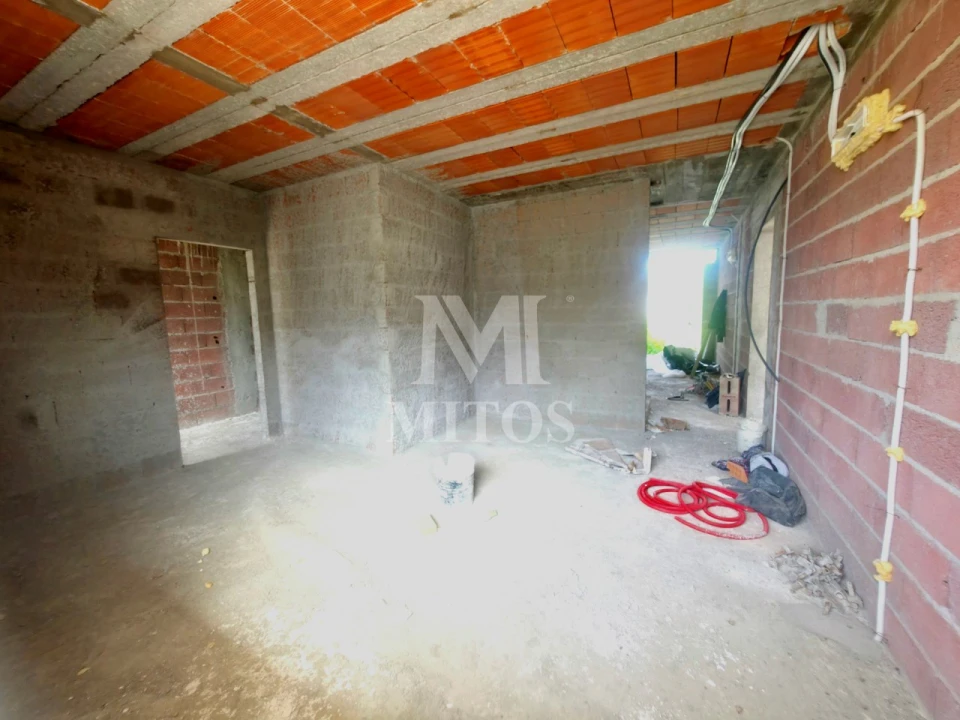 Moradia T3 para Venda em Correlhã Foto 6