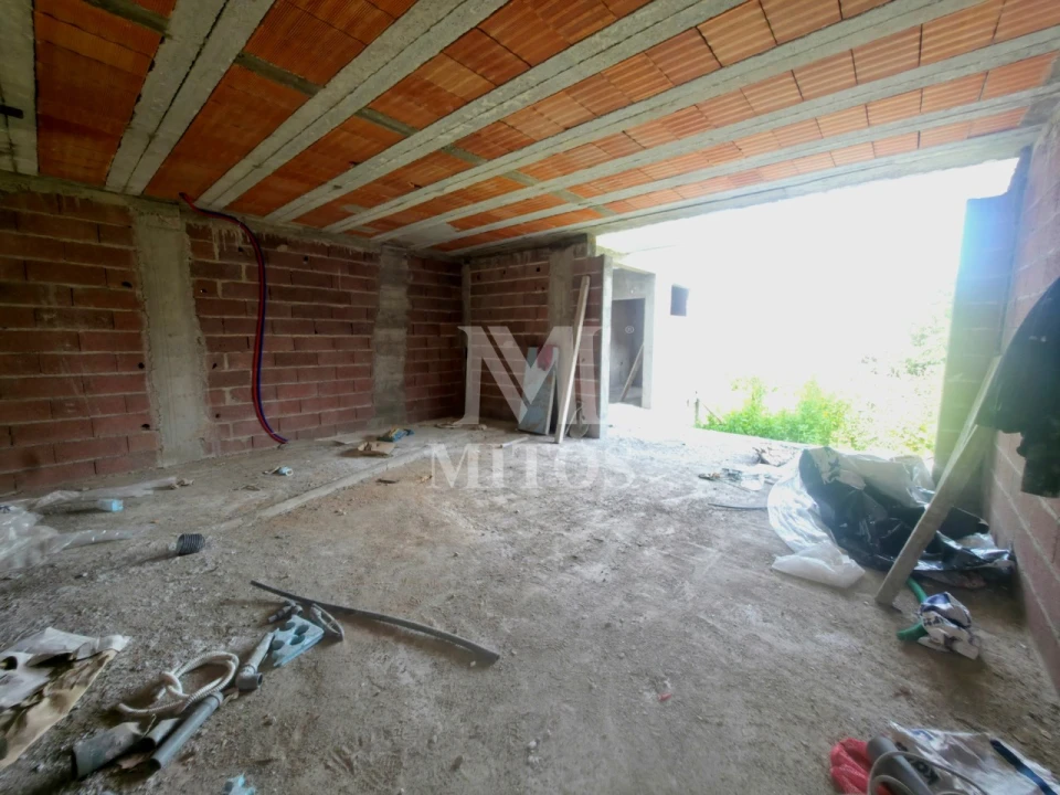 Moradia T3 para Venda em Correlhã Foto 8