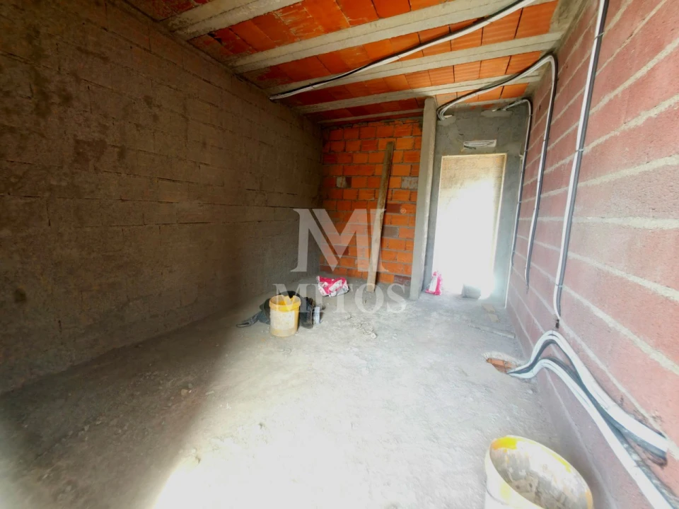 Moradia T3 para Venda em Correlhã Foto 15