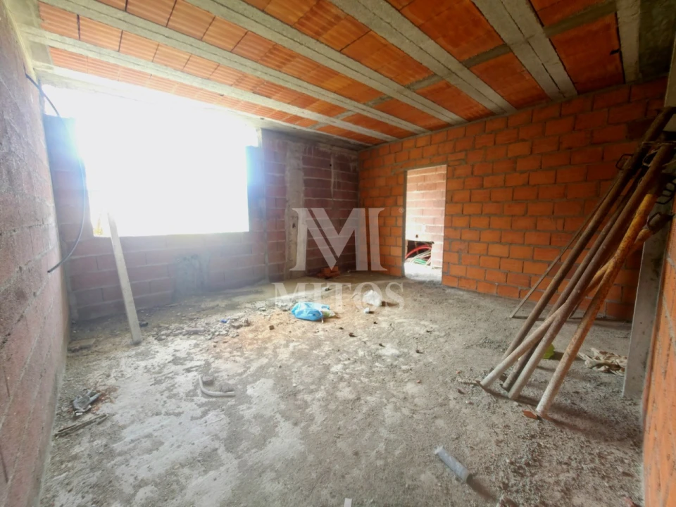 Moradia T4 para Venda em Correlhã Foto 3