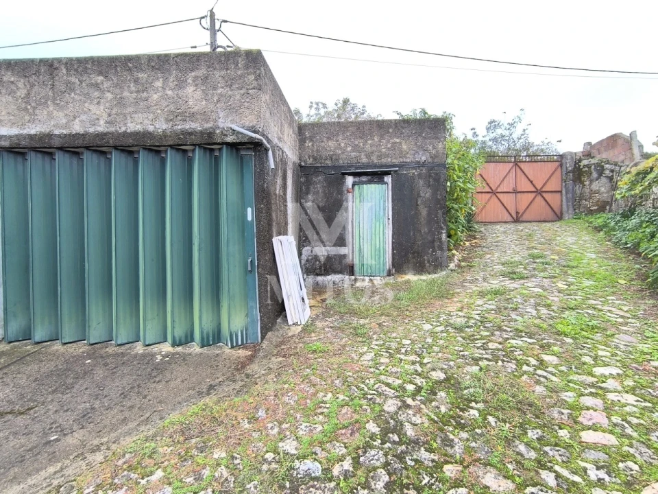 Moradia T4 para Venda em Riba de Ancora Foto 14