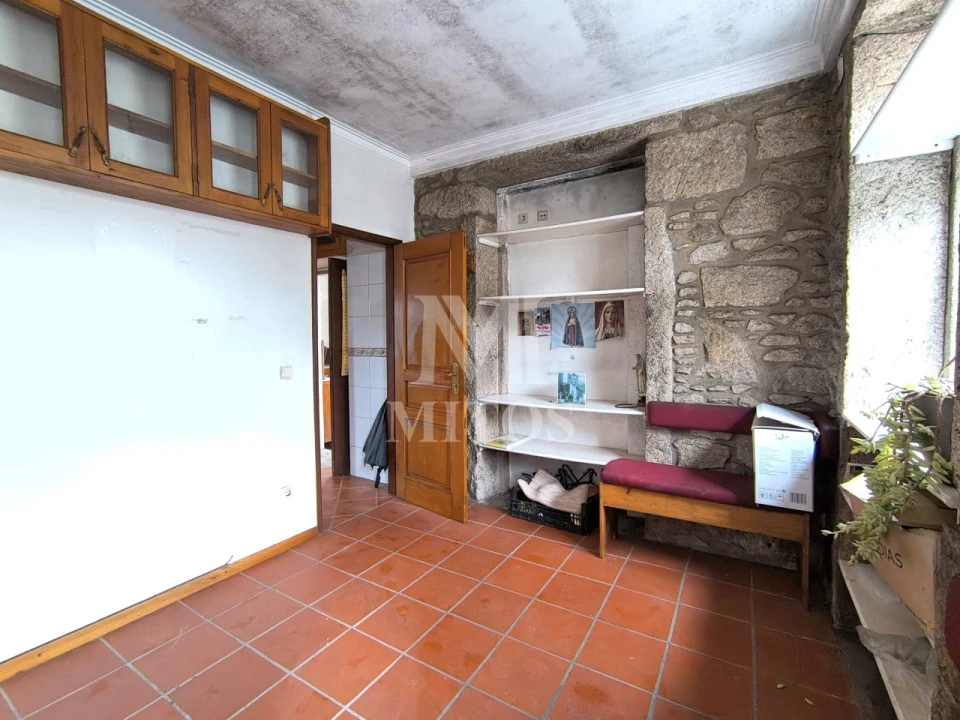 Moradia T4 para Venda em Riba de Ancora Foto 3