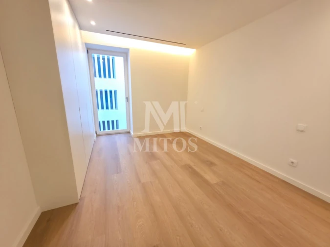 Apartamento T2 para Venda em Santa Maria Maior e Monserrate e Meadela Foto 7