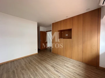 Apartamento T2 para Venda em Darque