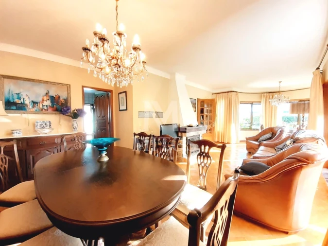 Moradia T4 para Venda em Carreço Foto 7