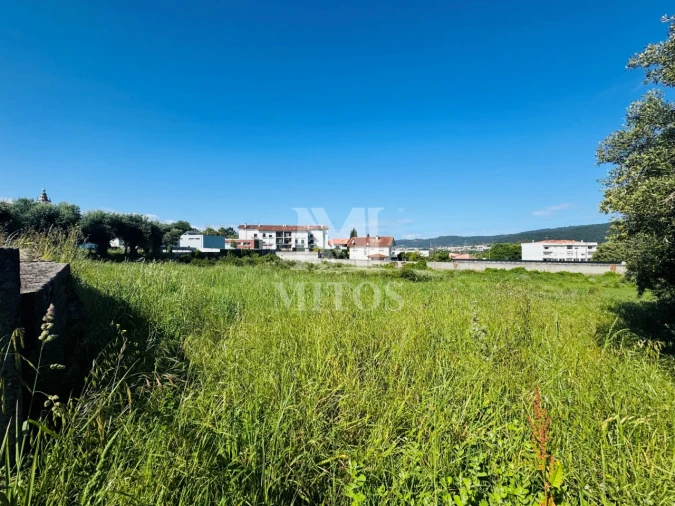 Terreno para Venda em Santa Marta de Portuzelo Foto 7