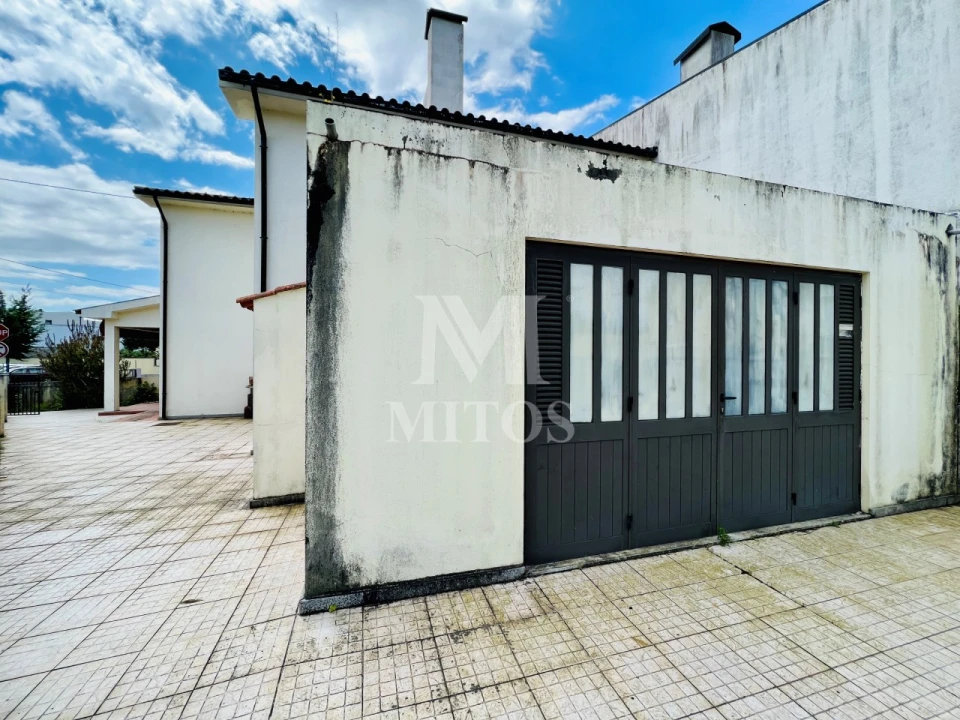 Negócio para Venda em Santa Marta de Portuzelo Foto 11