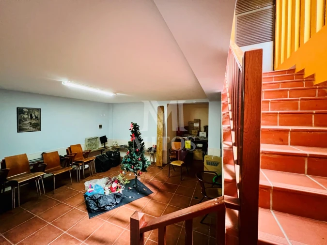 Negócio para Venda em Santa Marta de Portuzelo Foto 5