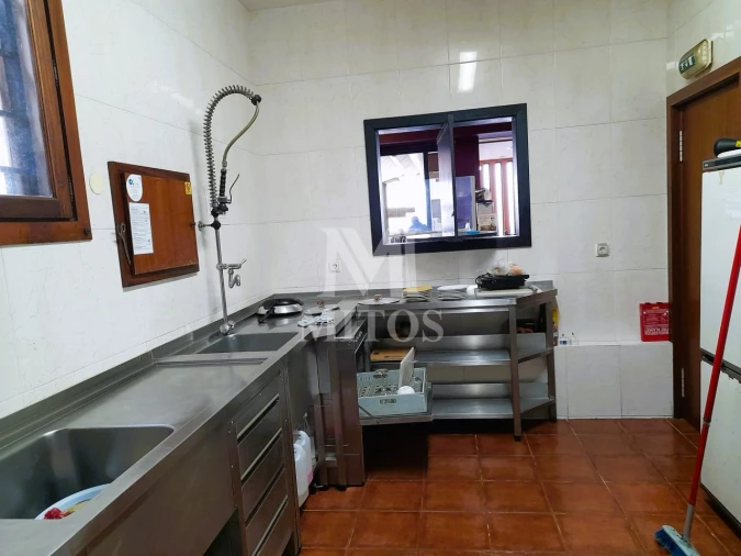 Negócio para Venda em Santa Marta de Portuzelo Foto 9