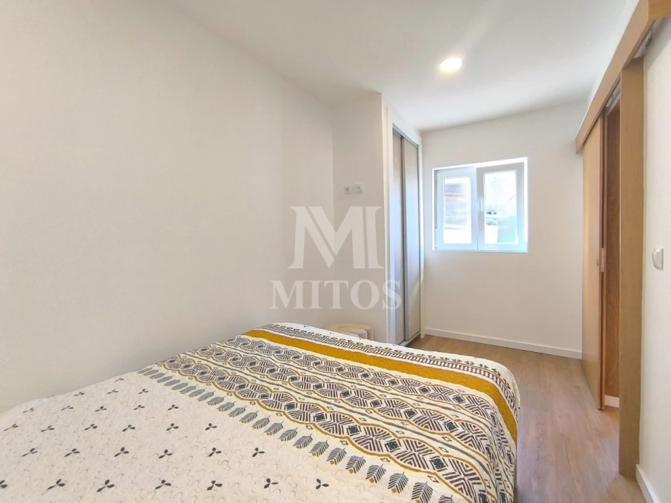 Moradia T2 para Venda em Areosa Foto 5