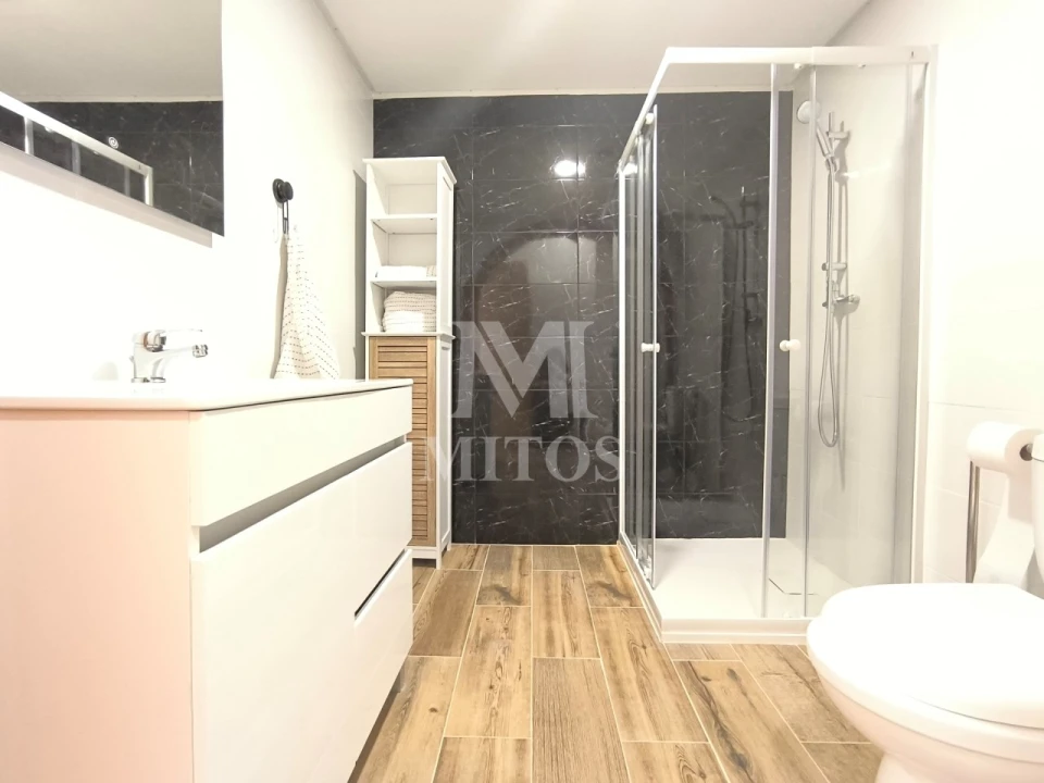 Moradia T2 para Venda em Areosa Foto 10