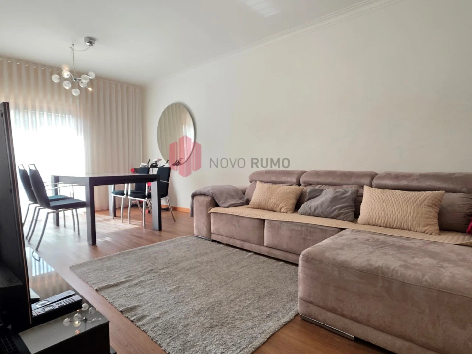 Apartamento T3 para Venda em Cidade da Maia Foto 1