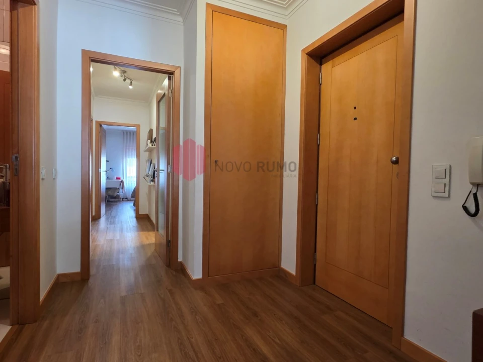 Apartamento T3 para Venda em Cidade da Maia Foto 10