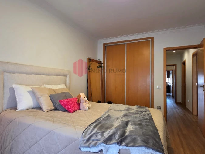 Apartamento T3 para Venda em Cidade da Maia Foto 16