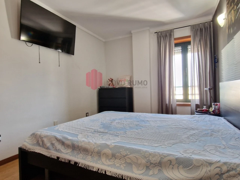 Apartamento T2 para Venda em Cidade da Maia Foto 10