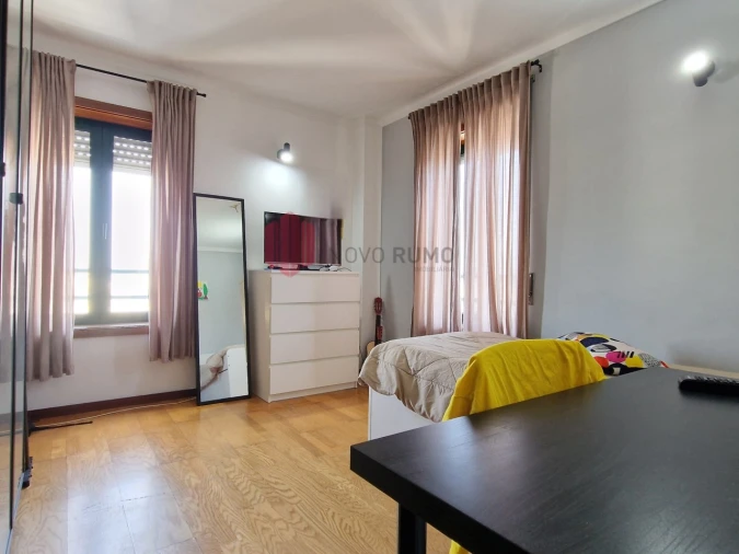 Apartamento T2 para Venda em Cidade da Maia Foto 13