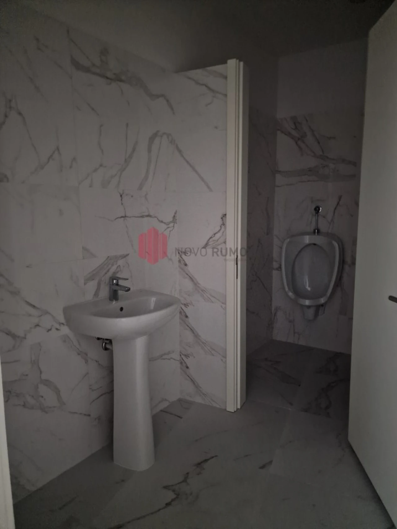 Loja para Arrendamento em Cidade da Maia Foto 3