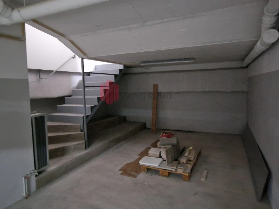 Loja para Arrendamento em Cidade da Maia Foto 5