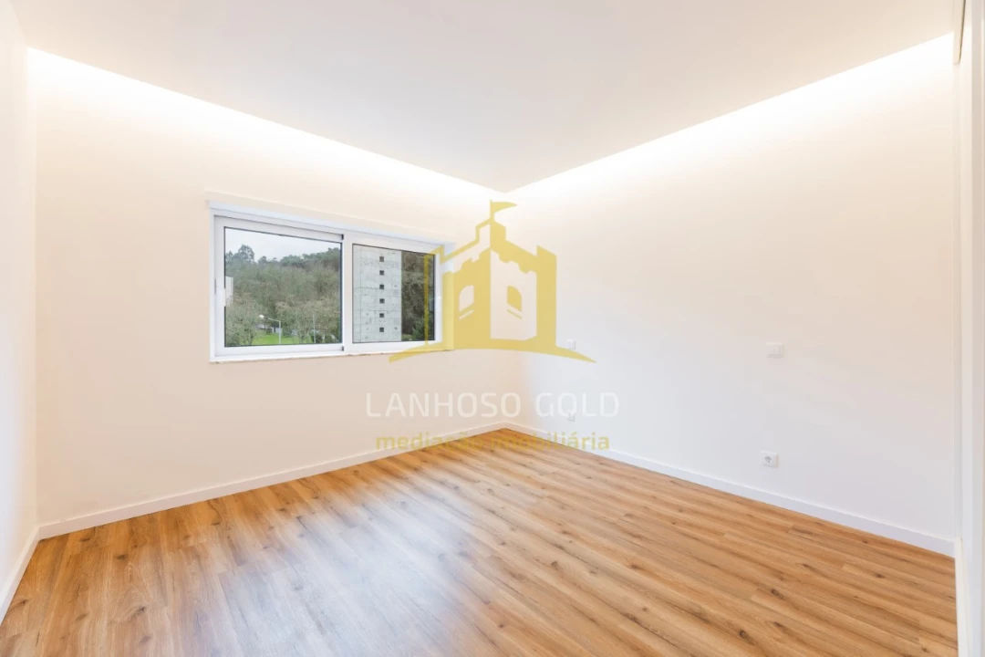 Apartamento T3 para Venda em Braga (São José de São Lázaro e São João do Souto) Foto 7