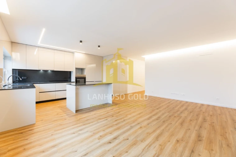 Apartamento T3 para Venda em Braga (São José de São Lázaro e São João do Souto) Foto 3