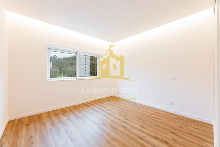 Apartamento T3 para Venda em Braga (São José de São Lázaro e São João do Souto) Foto 7